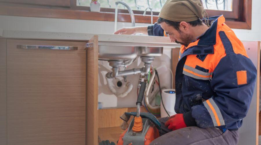 Local tankless water heater installation in West, TX